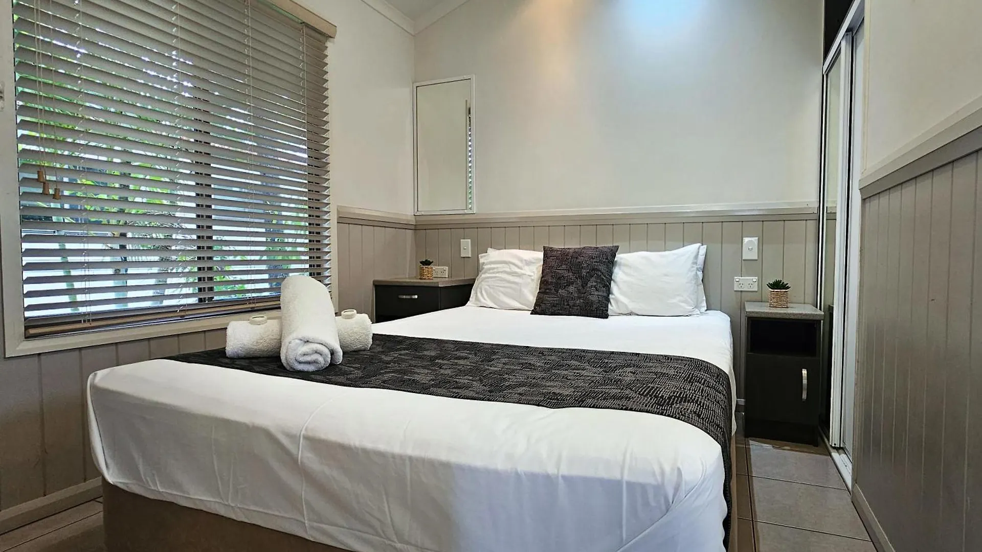 Big4 Tasman Holiday Parks - Rowes Bay 4*, Townsville